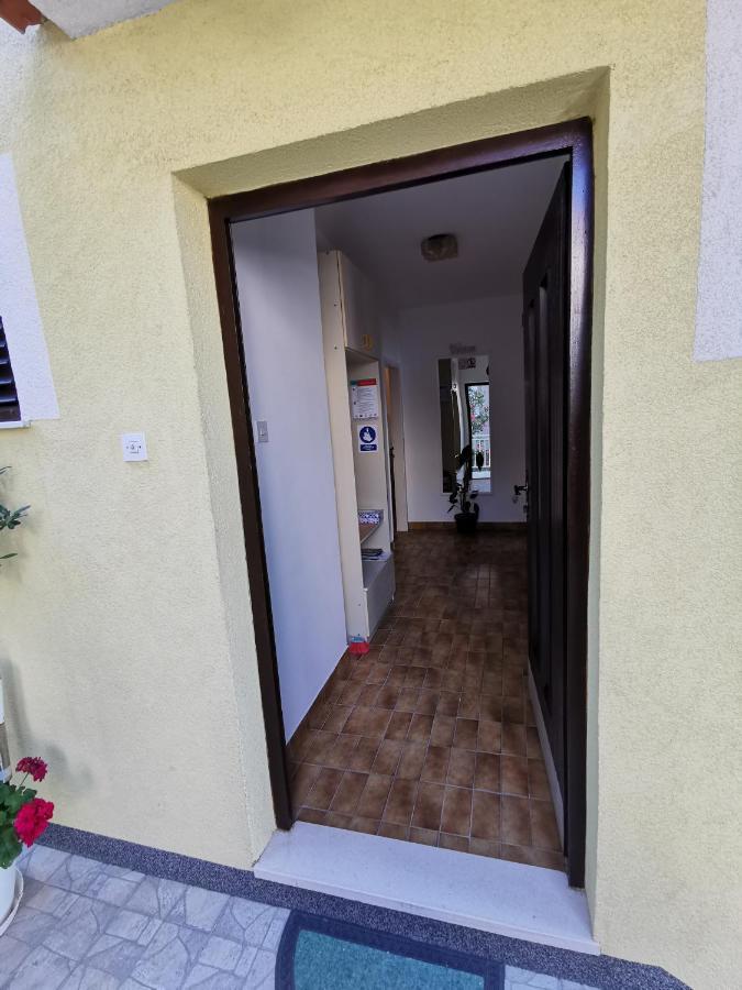 קלק Apartments Ljiljana מראה חיצוני תמונה