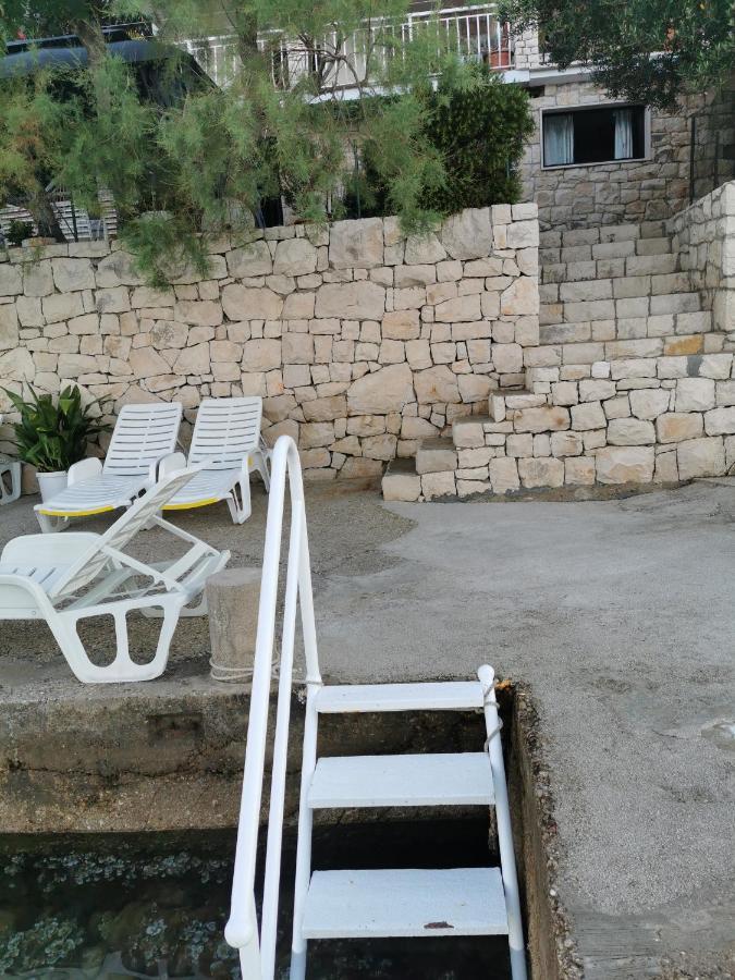 קלק Apartments Ljiljana מראה חיצוני תמונה