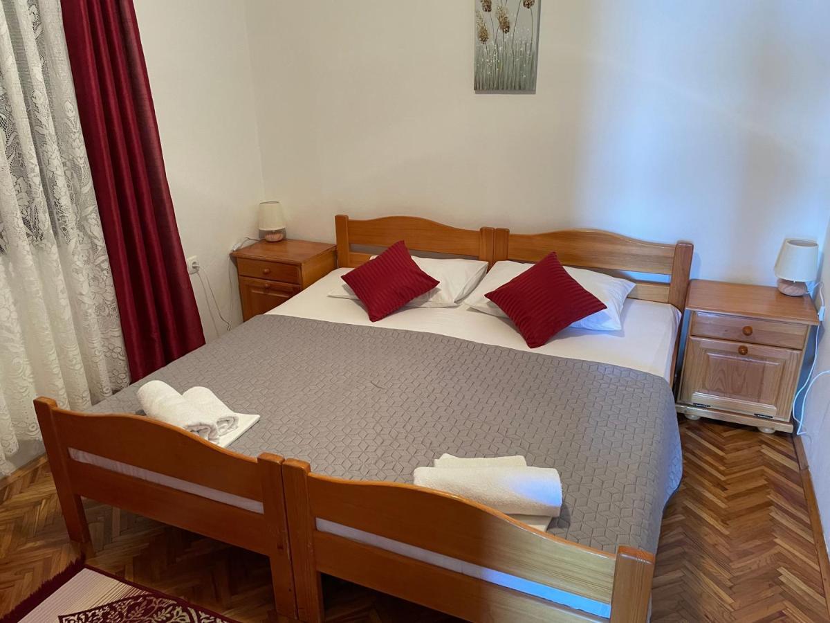 קלק Apartments Ljiljana מראה חיצוני תמונה