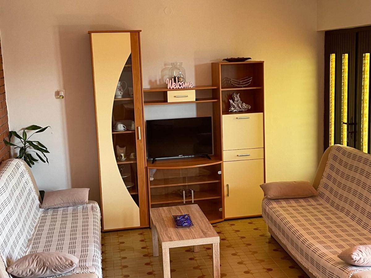 קלק Apartments Ljiljana מראה חיצוני תמונה