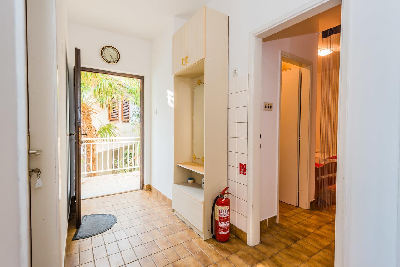 קלק Apartments Ljiljana מראה חיצוני תמונה